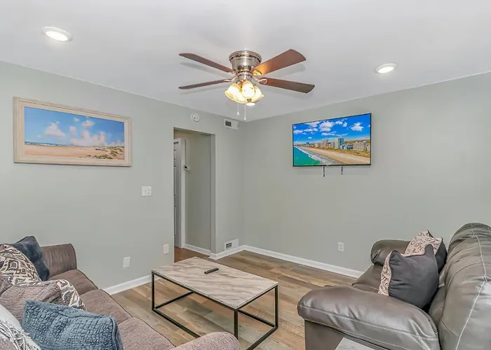 125 Atlantic Avenue Unit I - Pet Friendly! Walk To The Beach And Pier! 1Br -1Ba - Sleeps 2-4 Guests!