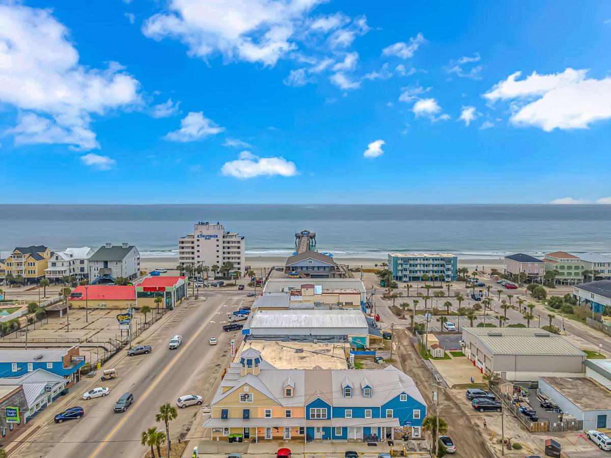 Atlantic Retreat: Pet-friendly 1br Near Pier *